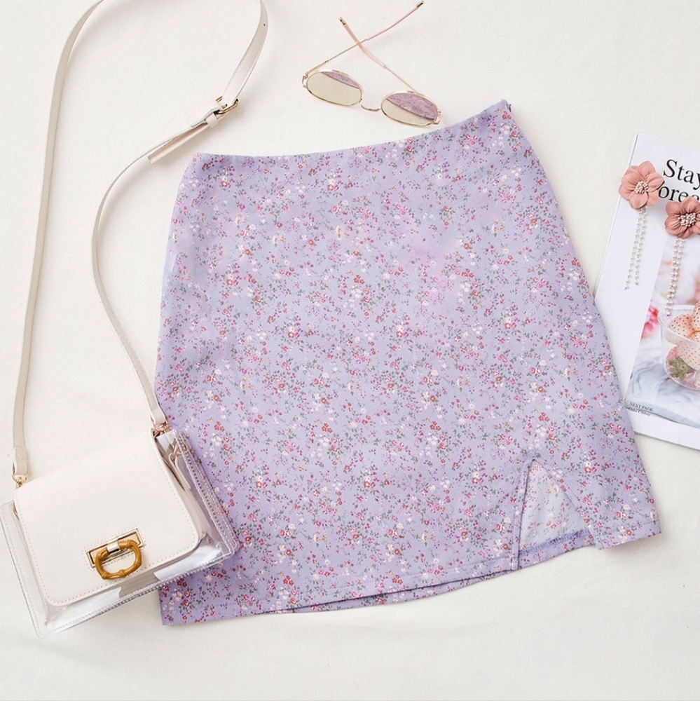 Lilac Floral Split Hem Mini Skirt